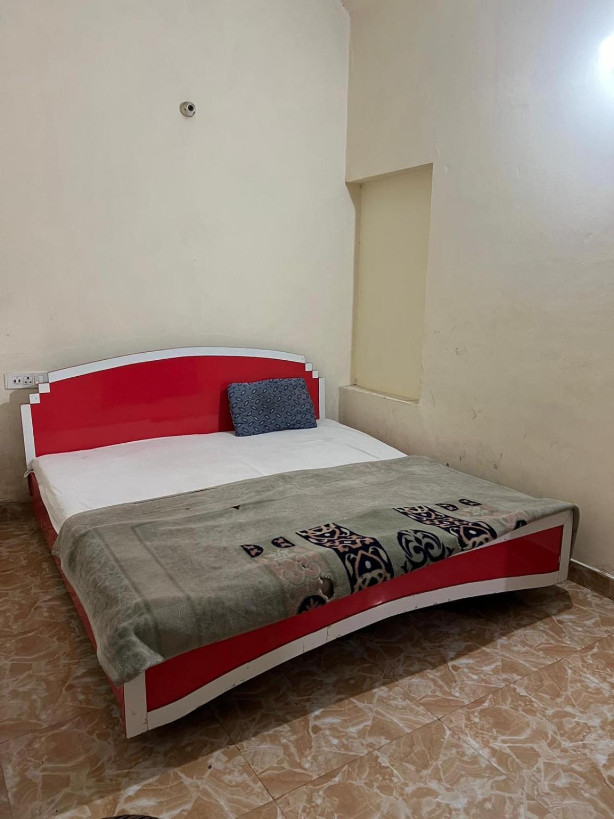 Hotel Skylark Amritsar Exterior photo